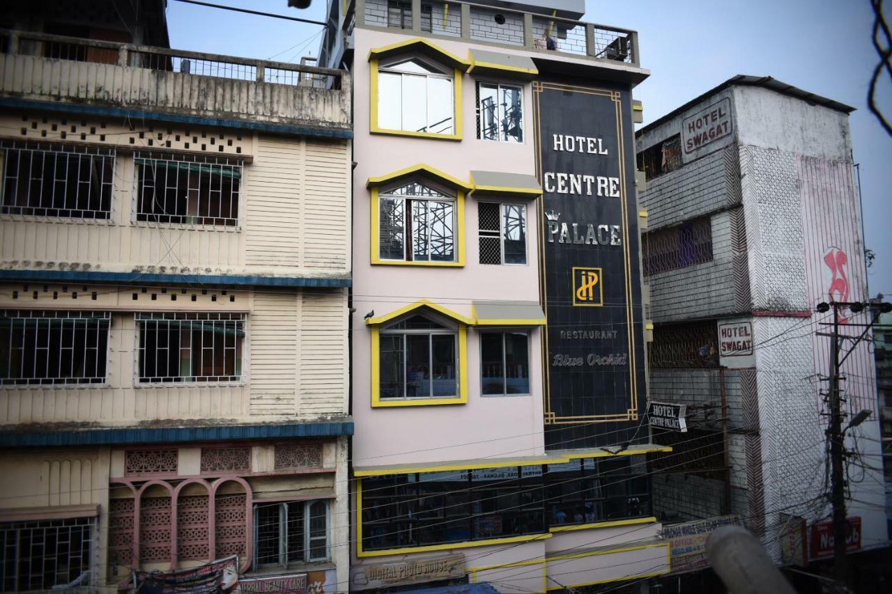 สปอต ออน 37646 โฮเต็ล เซ็นเตอร์ พลาซา Hotel ซิลชาร์ ภายนอก รูปภาพ