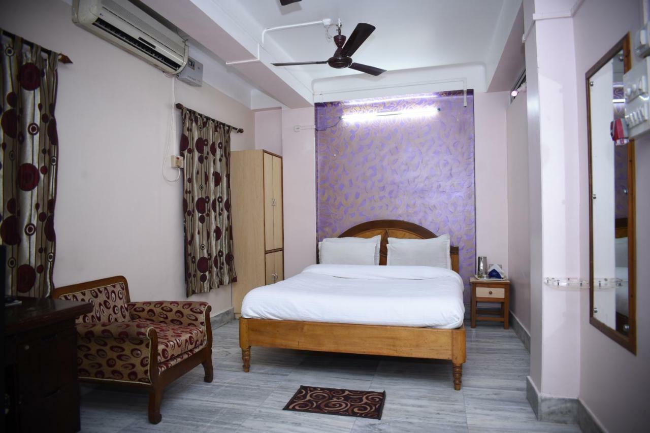 สปอต ออน 37646 โฮเต็ล เซ็นเตอร์ พลาซา Hotel ซิลชาร์ ภายนอก รูปภาพ